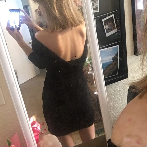 Black dress - Picture 2 of 2